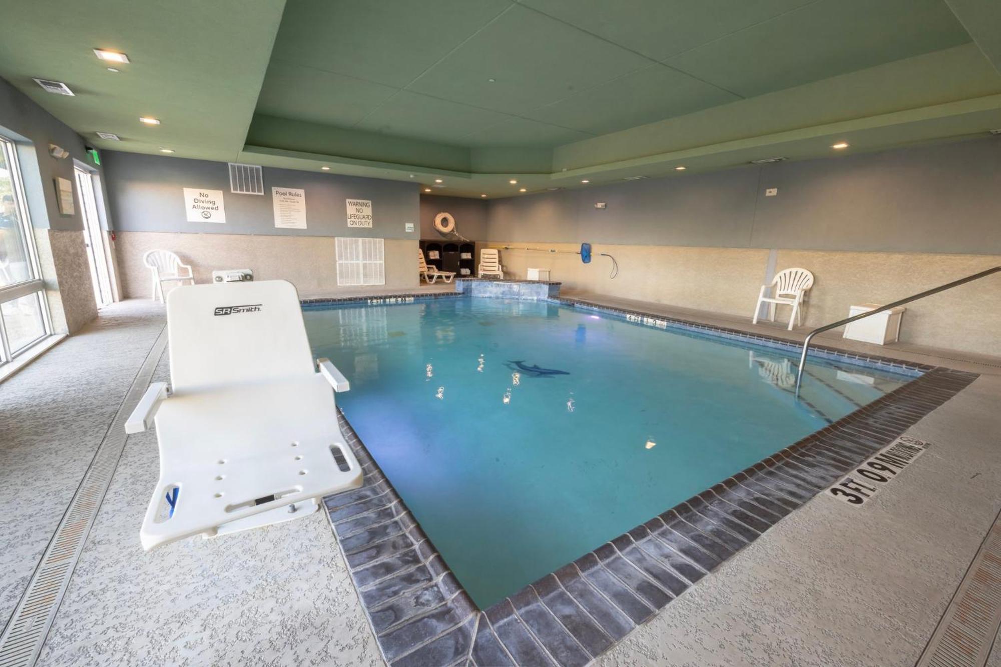 Hotel Express & Dallas Ne Arboretum Garland
