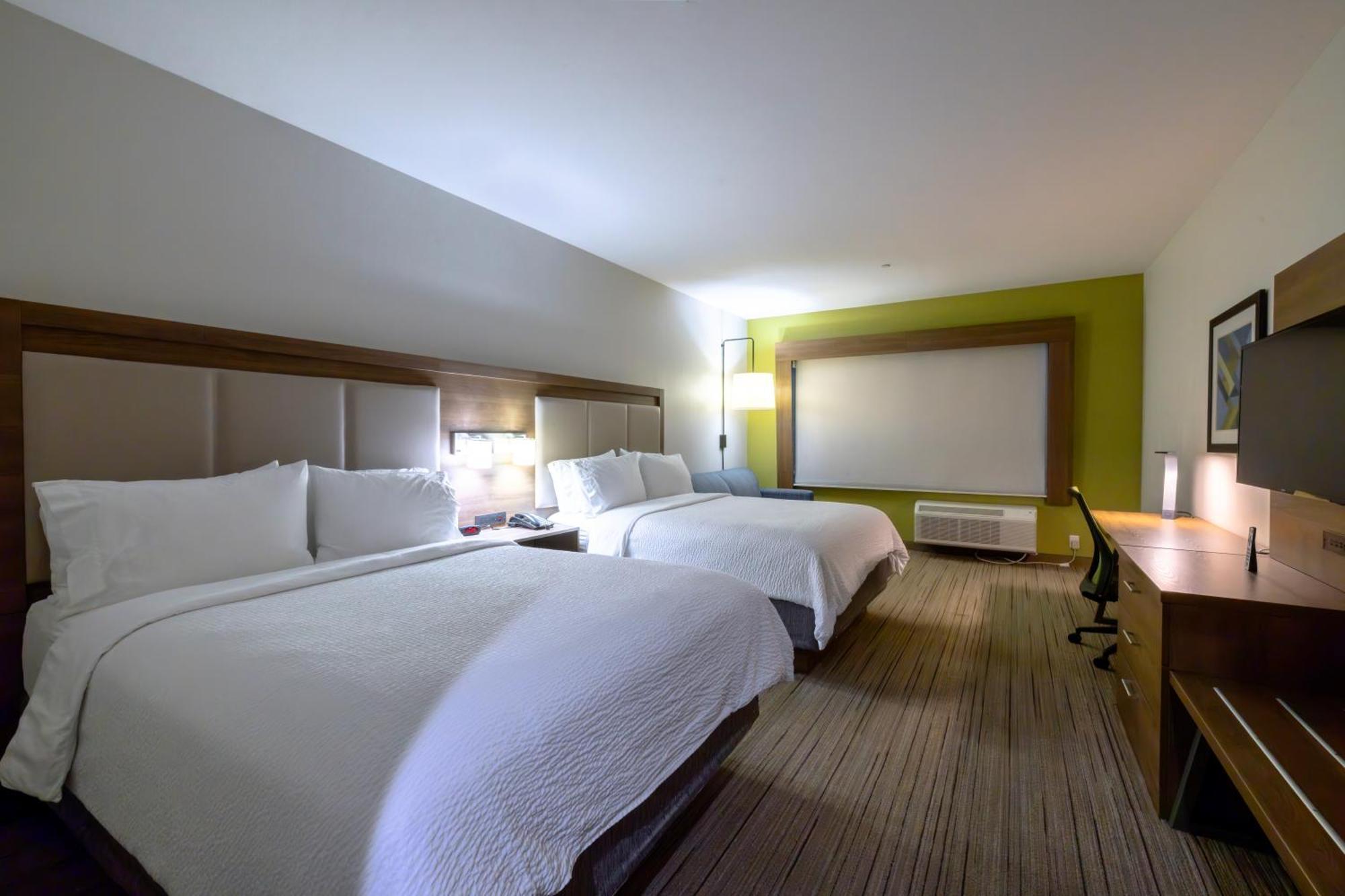 Express & Dallas Ne Arboretum Hotel